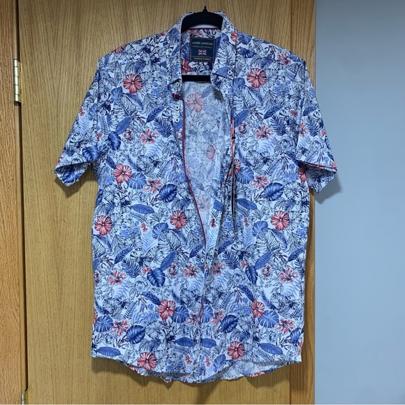 Guide London Men's Tropical Floral Print Button Up Shirt - Size Medium - Picture 1 of 5